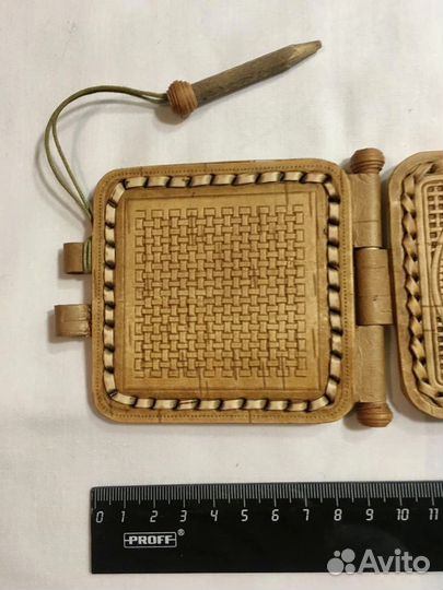 Новое зеркало из бересты карманное