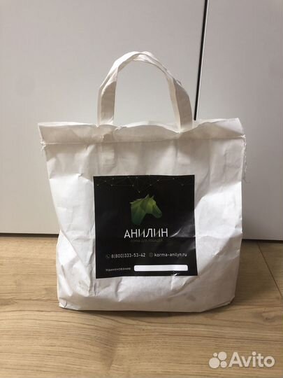 Корм для лошадей