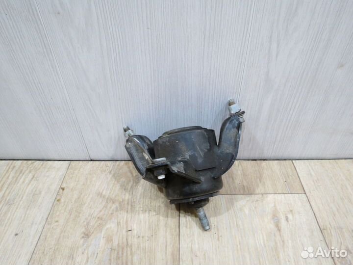 Опора двигателя Kia Rio 3