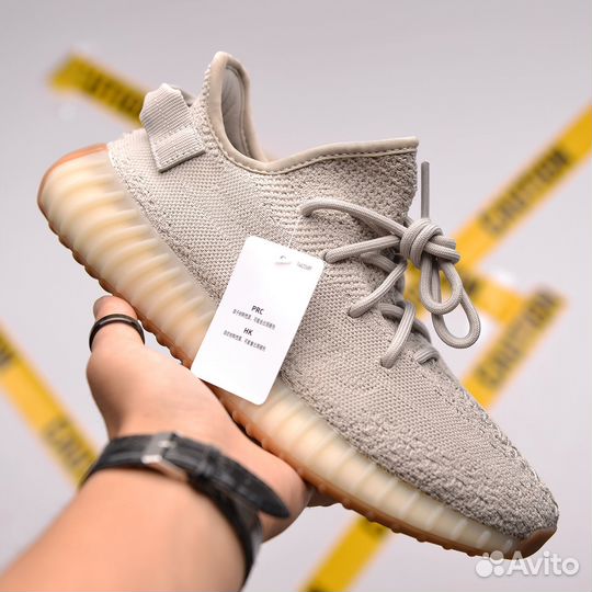 Кроссовки Adidas Yeezy Boost 350 v2 Sesame