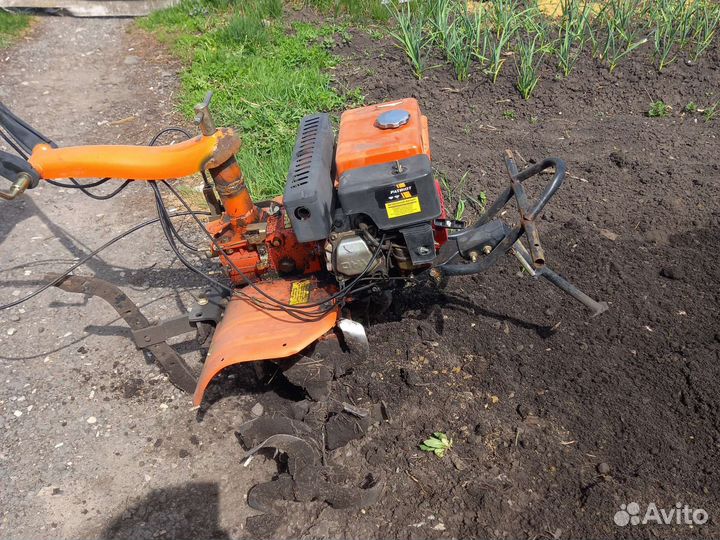 Мотоблоки и культиваторы бу