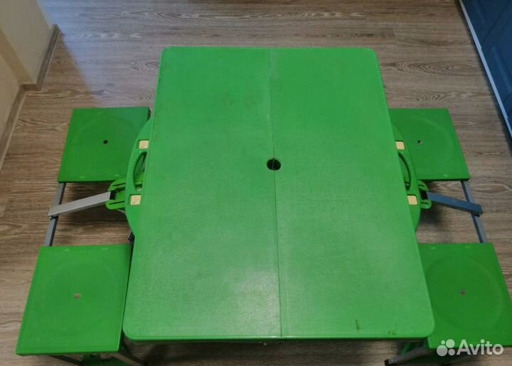 Раскладной стол-чемодан со стульями (зеленый)