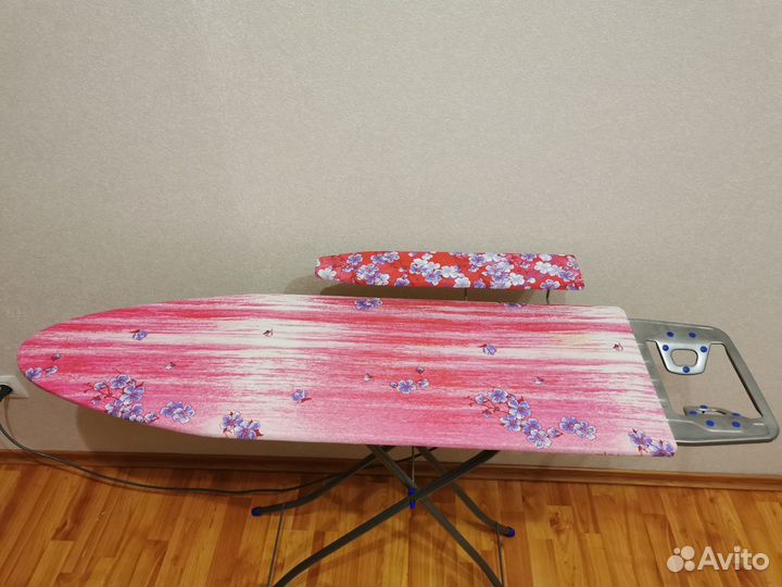 Гладильная доска с розеткой бу