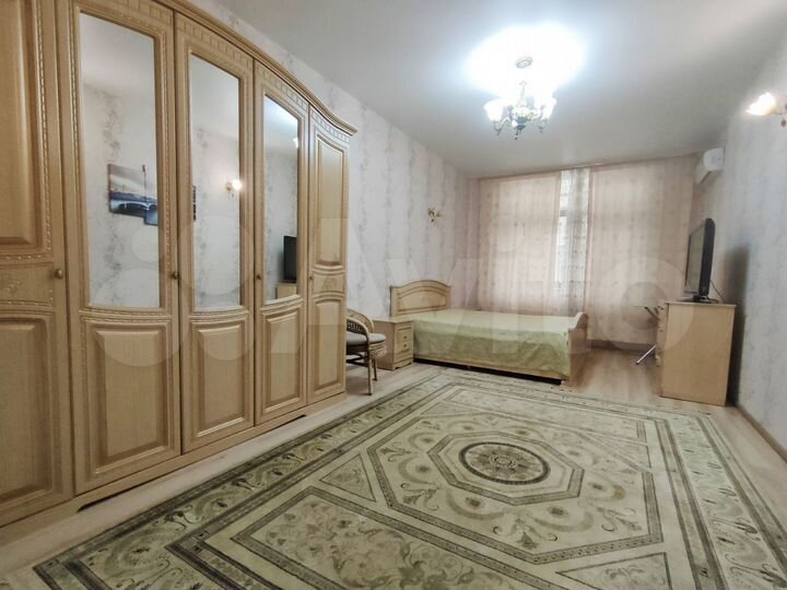 3-к. квартира, 75 м², 2/16 эт.