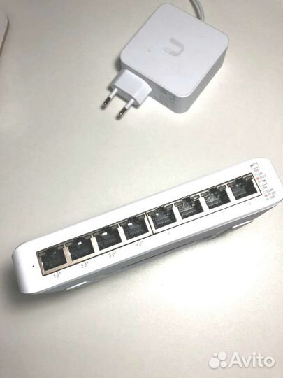 UniFi Switch Lite 8 PoE USW-lite-8-POE