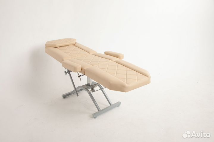 Косметологическое кресло кушетка на гидравлике
