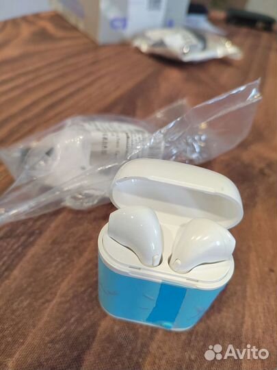 Беспроводные наушники