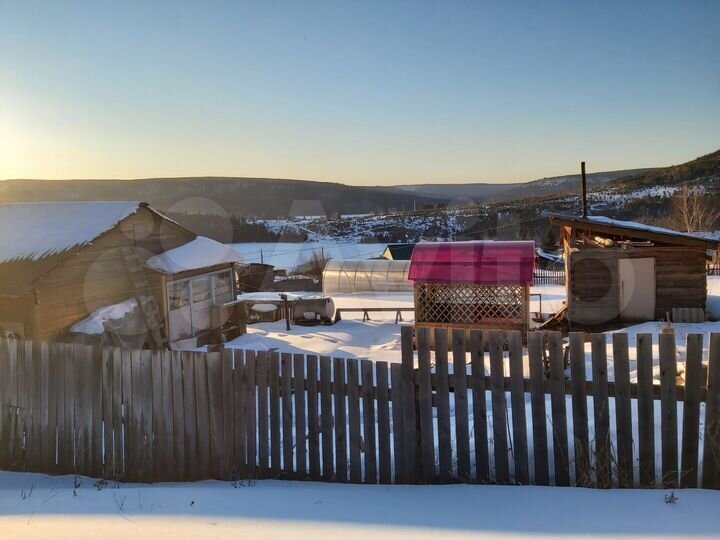 Дом 66,2 м² на участке 10,09 га