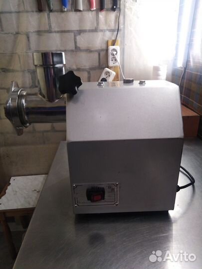 Продам мясорубку