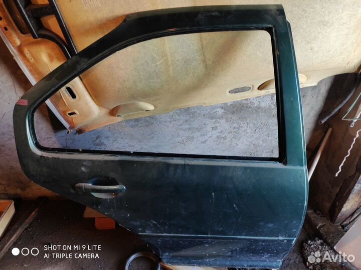 Двери Фольксваген Бора