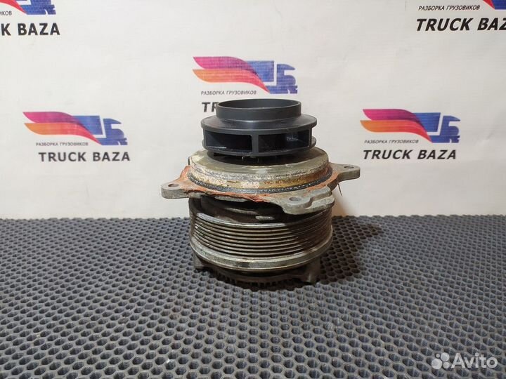 1949540 Насос водяной Daf XF106