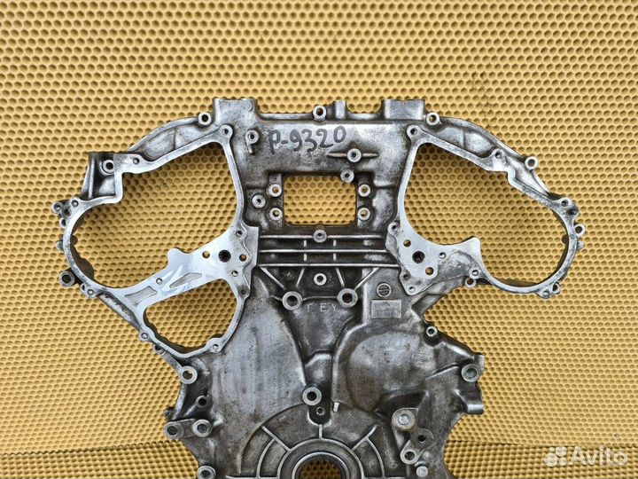 Крышка двигателя Infiniti Vq35Hr