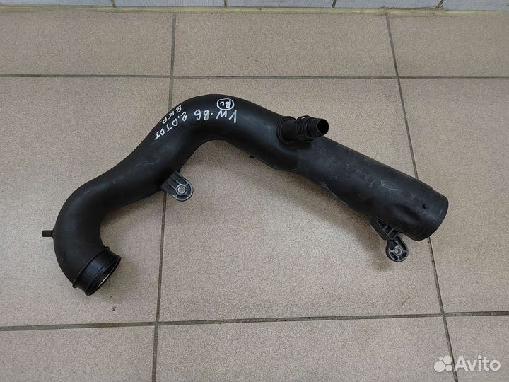 Патрубок интеркулера VW Touran, Golf 1K0129654K