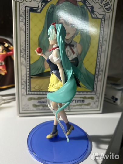 Аниме фигурка Мику Хатсуне