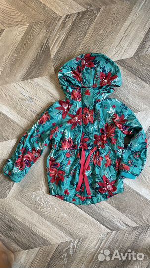 Ветровка для девочки