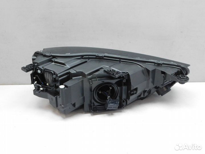 Фара левая Audi Q5/SQ5