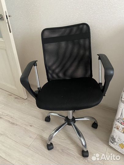 Компьютерное кресло