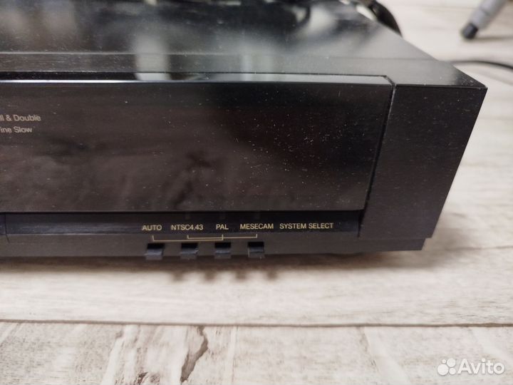 Видеомагнитофон panasonic