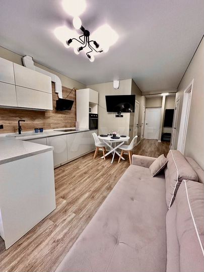 3-к. квартира, 65 м², 2/4 эт.