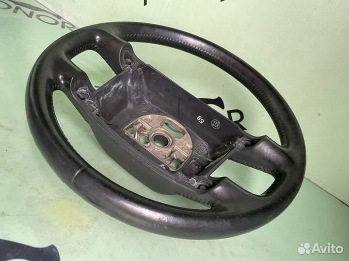 Руль Volkswagen Touareg 7L дорест. 2.5D BAC 2005