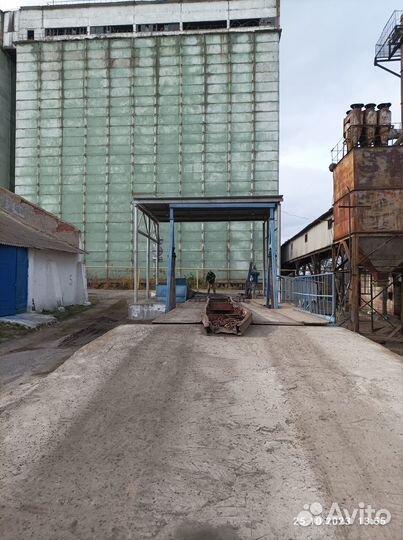 Базковский элеватор, 28т.тон зерна, 15т.тонн подсо