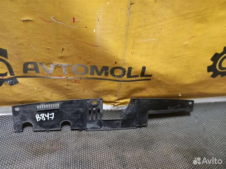 Дефлектор радиатора mazda 3 BM