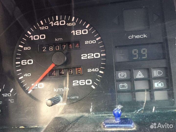 Audi 200 2.2 МТ, 1985, битый, 281 000 км