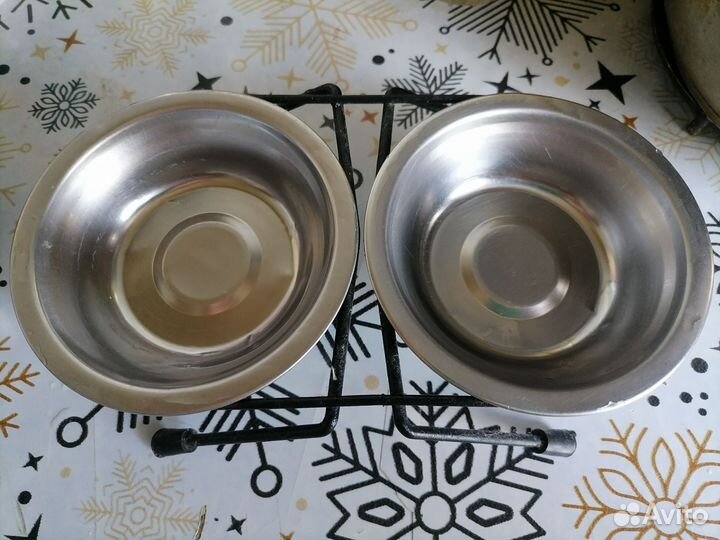 Миска для животных на подставке