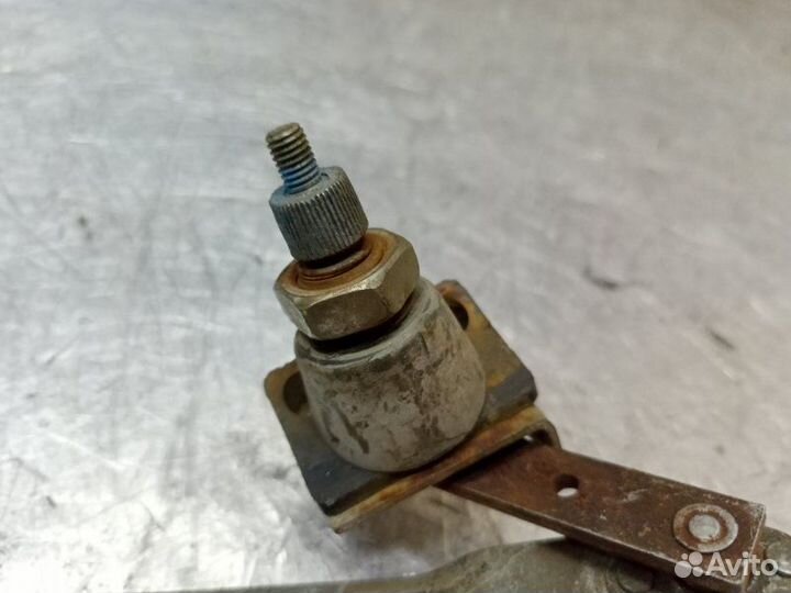 Трапеция дворников LADA 2107 1982-2012