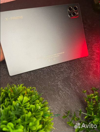 Планшет с клавиатурой и мышкой + чехол