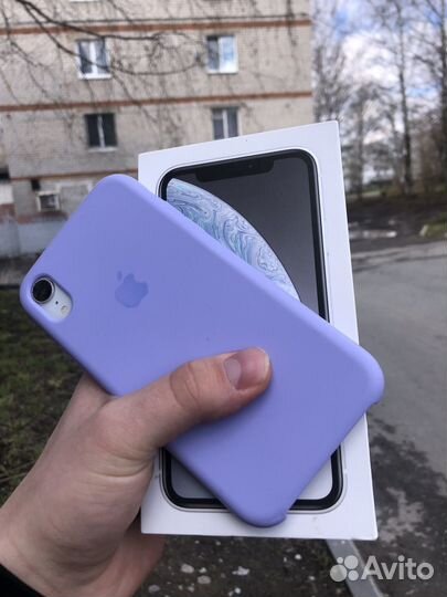 iPhone Xr, 64 ГБ
