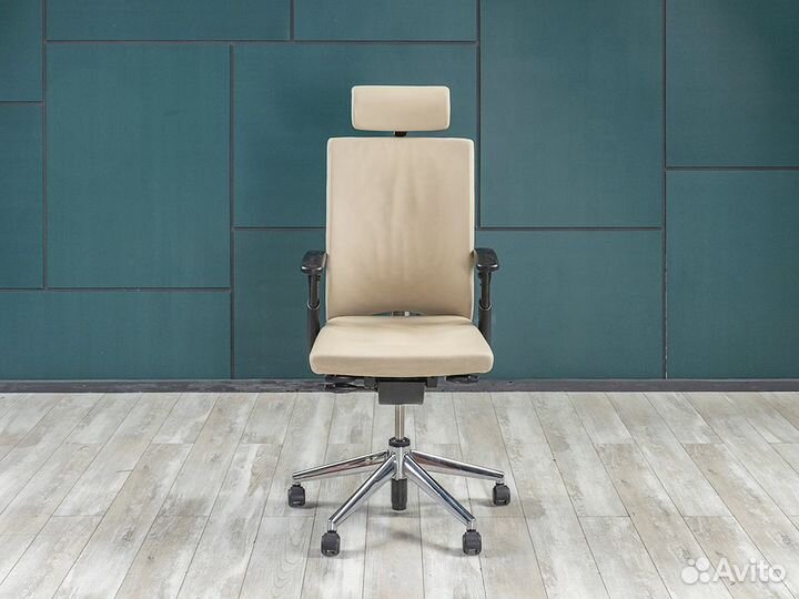 Кресло для директора haworth Comforto Германия