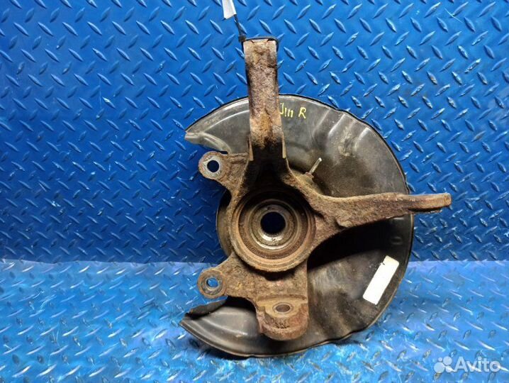 Кулак ступица передний правый Honda Cr-V 4