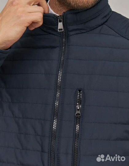 Демисезонная куртка