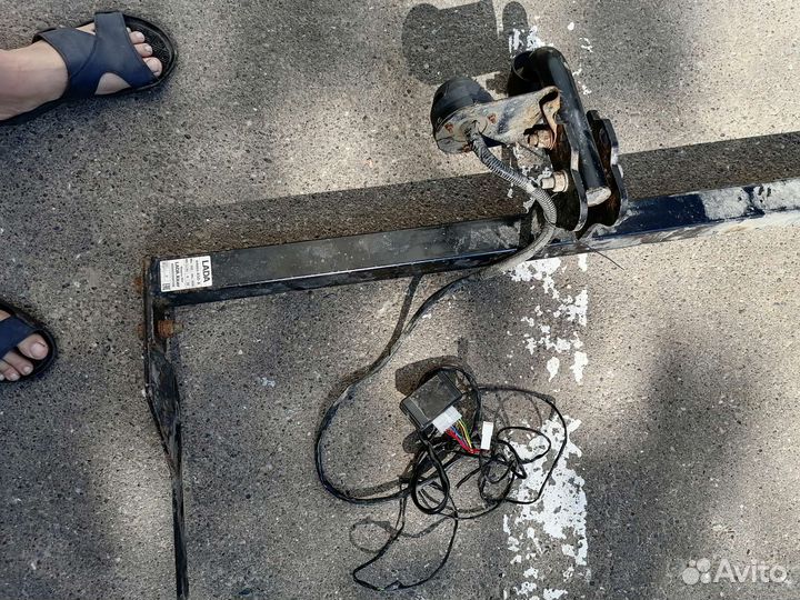 Фаркоп на ваз иксрей