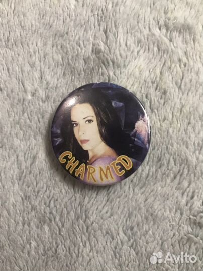 Значок charmed