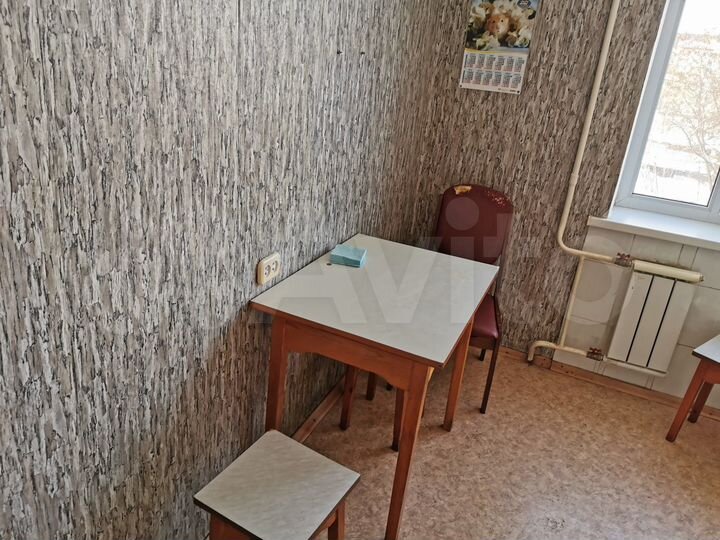 4-к. квартира, 72 м², 2/5 эт.