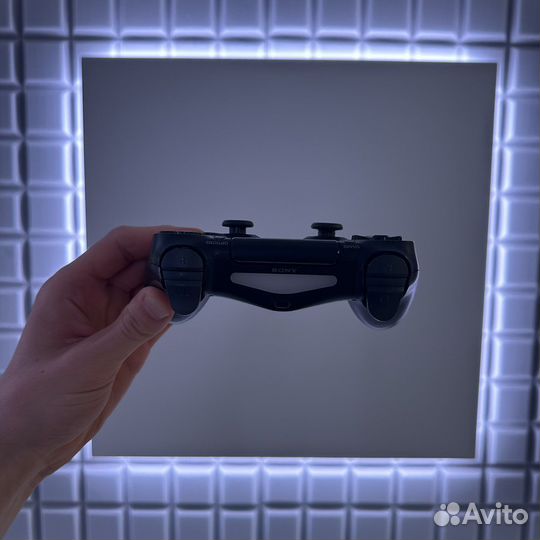 Джойстик, геймпад ps4