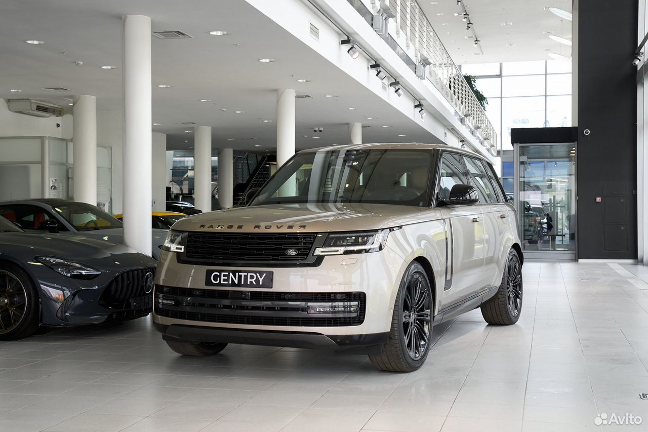 Land Rover Range Rover 4.4 AT, 2025, 687 км