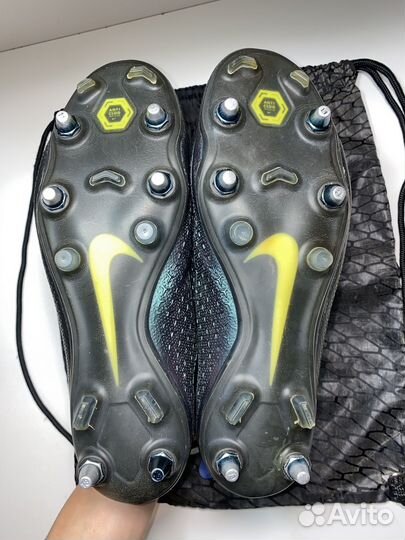 Бутсы Nike Phantom Vision 2 Elite SG