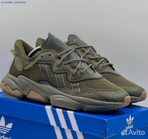 Женские кроссовки Adidas Ozweego