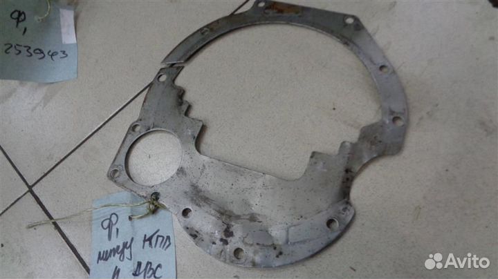 Пластина двигателя промежуточная Ford Focus 1 199