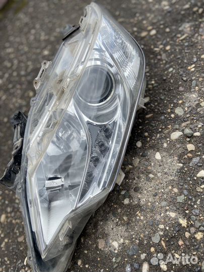 Фары на Toyota camry 55