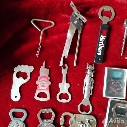 Коллекция открывалок 21 шт и 2 штопора
