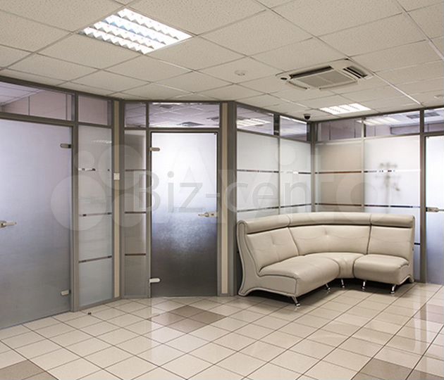 Сдам офис 51.5 м2 у м. Ботанический сад