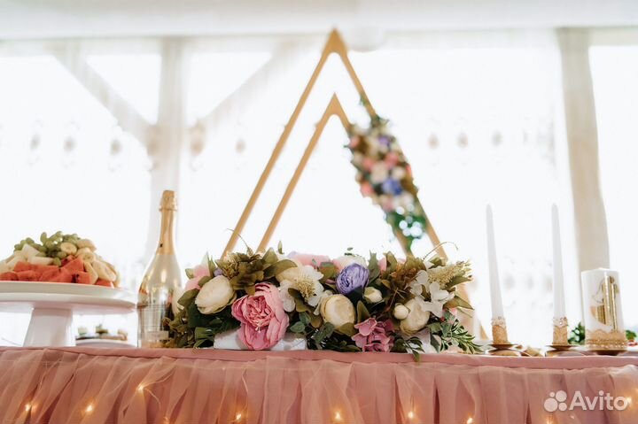 Свадебная арка с подсветкой