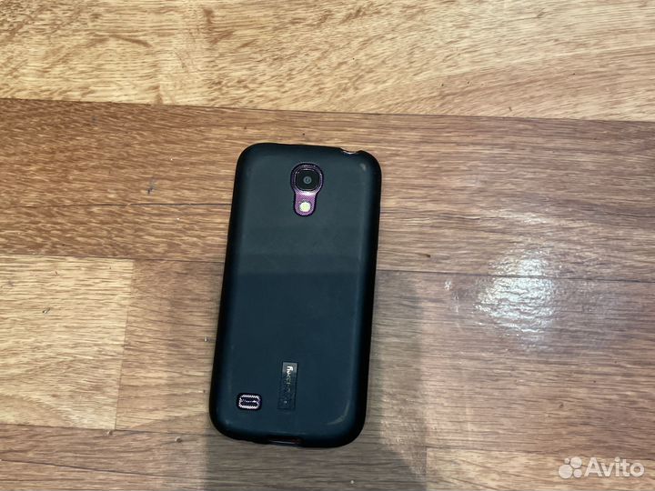 Телефон Samsung s 4 mini