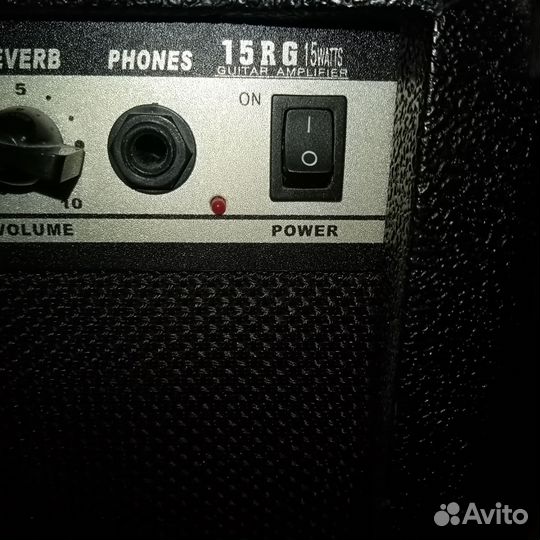 Гитарный комбоусилитель 15 ватт