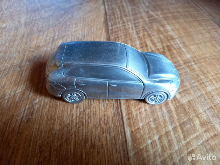 1/43 Porsche cayenne turbo