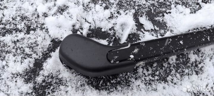 Крышка поводка дворника Ford Focus